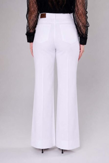 Flare Jeans - Image 4